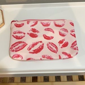 Makeup bag